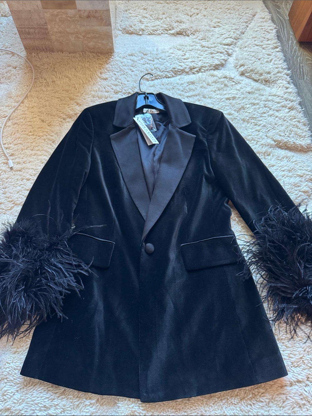 Alice and Olivia Black Velvet Blazer with Feather Cuffs